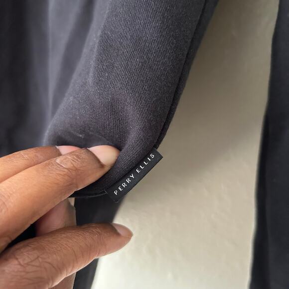 Perry Ellis Black Half Zip Pullover Size Small - Picture 7 of 8